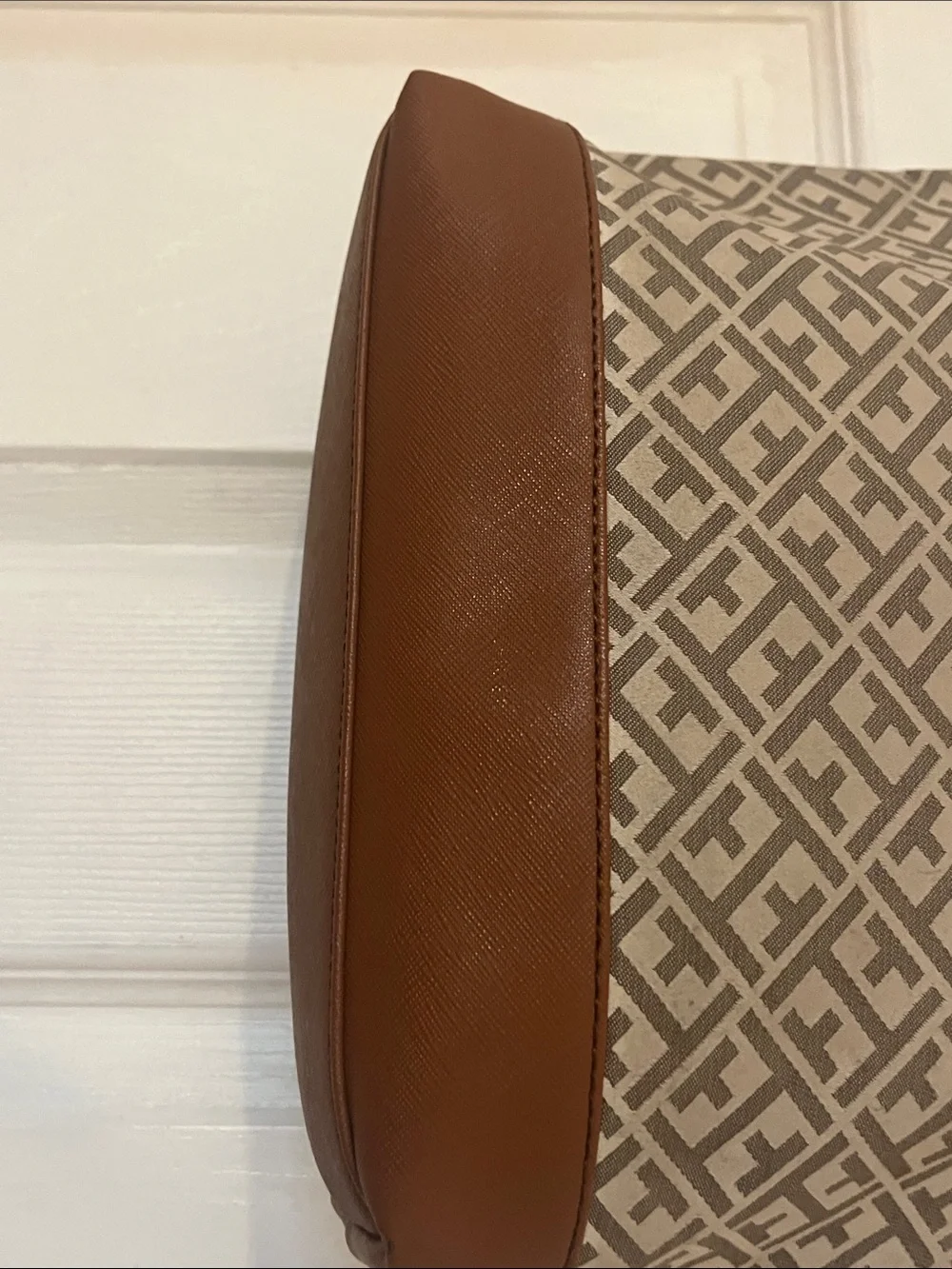 Tommy Hilfiger stylish tommy